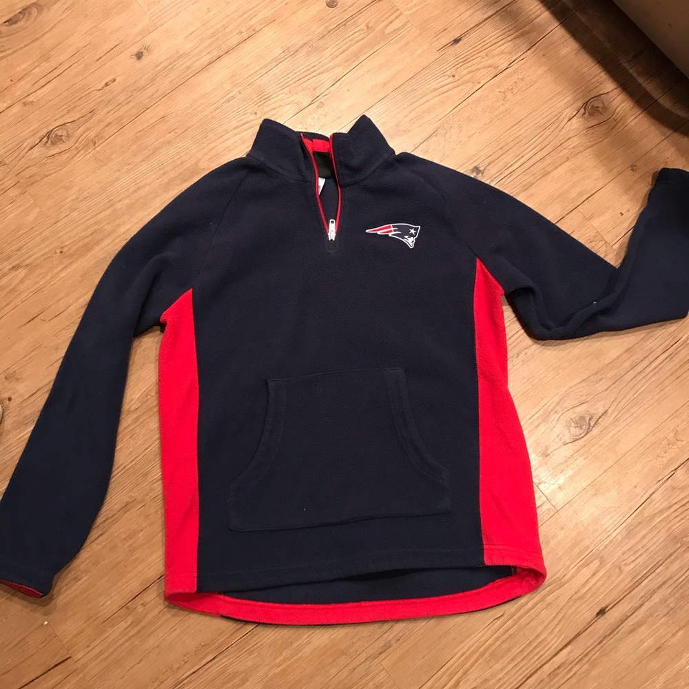 NFL team apparel Patriots Pullover Youth L